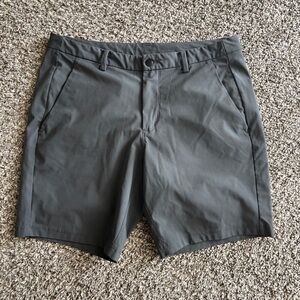 Lululemon Commission Short Mens Size 36 Gray Chino Shorts Flat Stretch